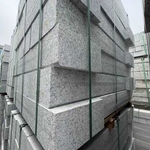 随州芝麻白路牙石 马路牙子