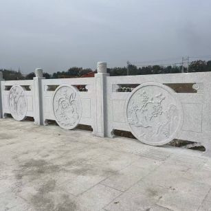 随州芝麻白河道栏杆 石材栏杆