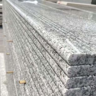 随州芝麻白楼梯踏步 花岗岩楼梯板材