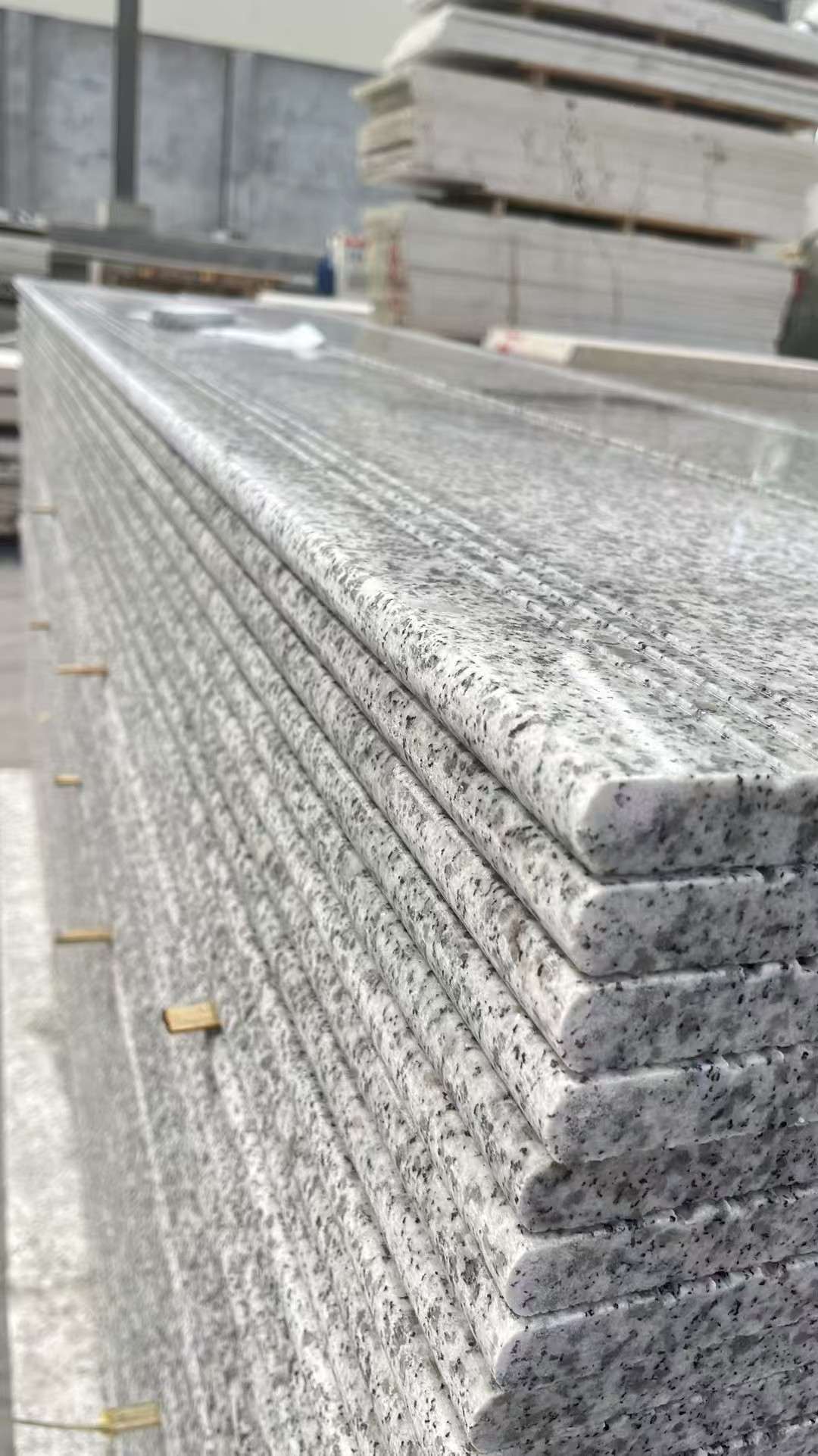 随州芝麻白楼梯踏步 花岗岩楼梯板材