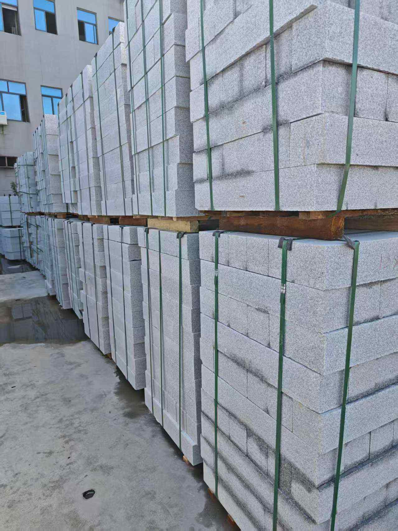 随州芝麻白路牙石，路侧石