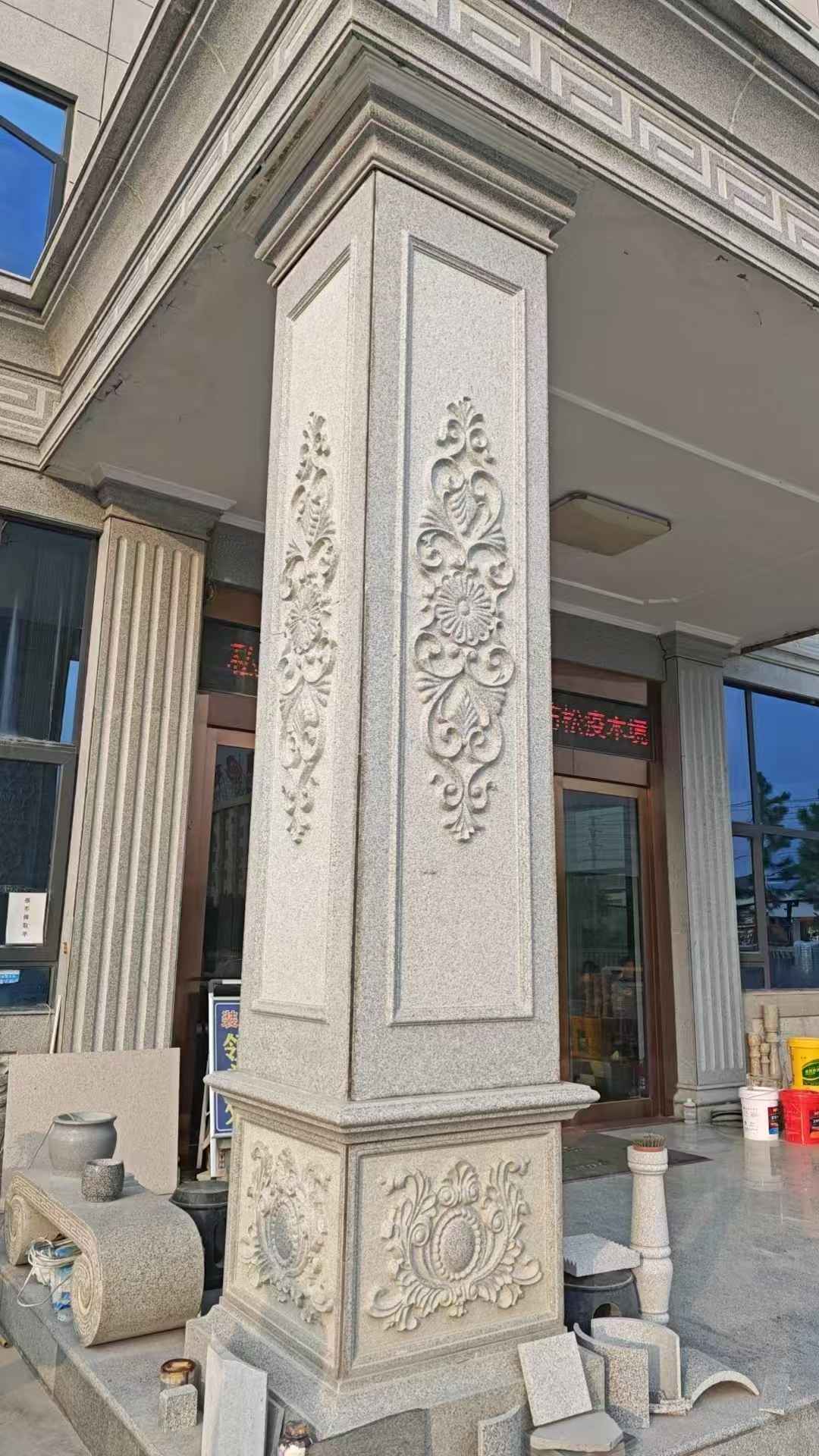 随州芝麻白别墅雕刻柱子  黄金麻